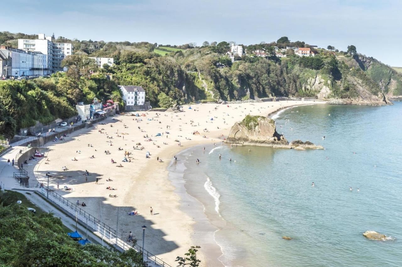 Sea Legs - 2 Bedroom Apartment - Tenby Eksteriør bilde
